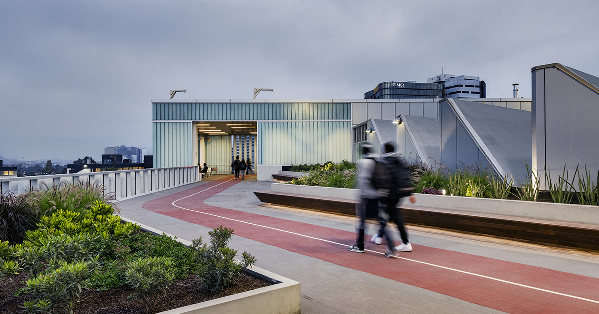 Universidad de Lima - Recreation, Wellness, and Student Life Center